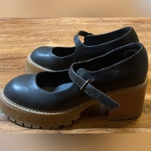 altar’d state Mary Jane Platform Woman 10